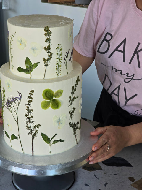 Cake with pressed flowers