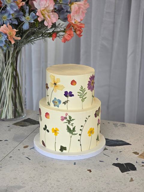 Cake with pressed flowers