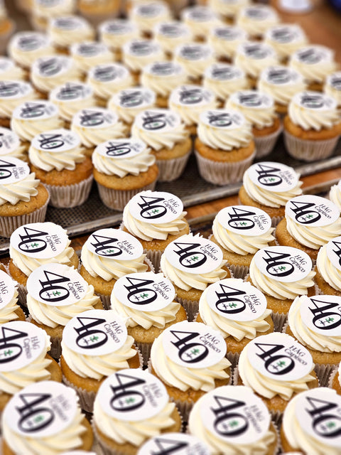 Cupcakes med logo
