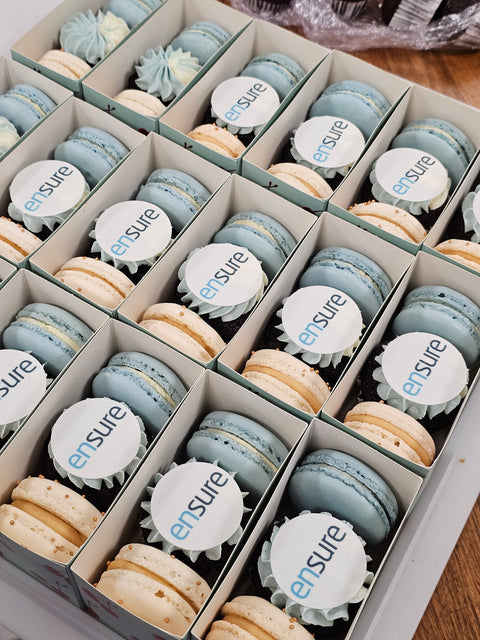 Små gaveæsker med logo