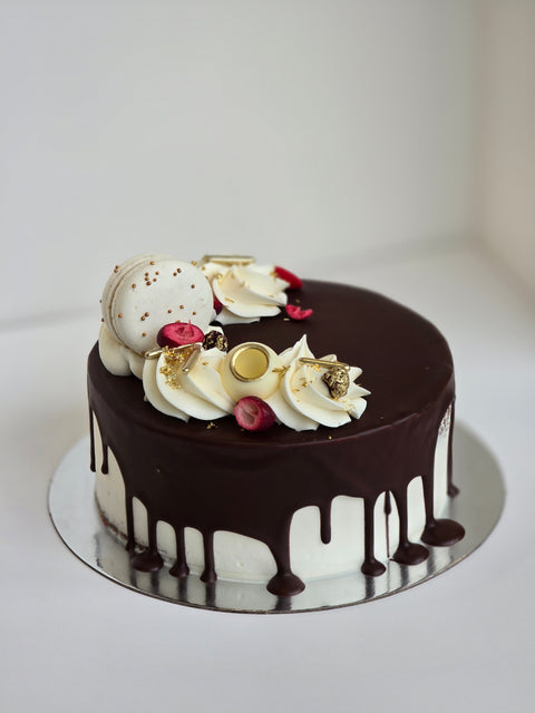 Basic Red velvet kage