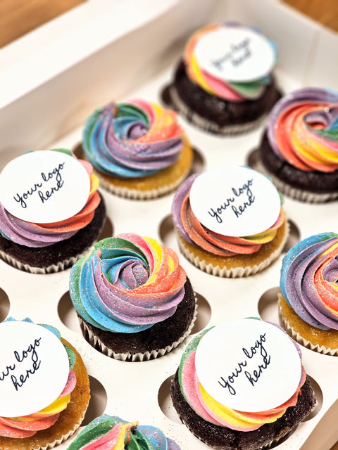 Pride cupcakes med logo