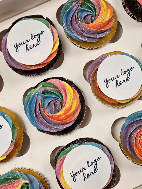 Pride cupcakes med logo